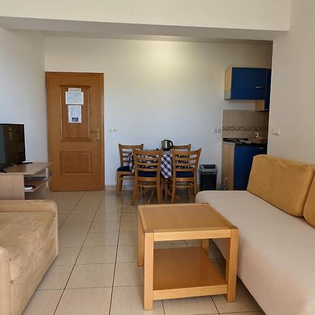 Apartments Vesna Gradac  Pokój zdjęcie